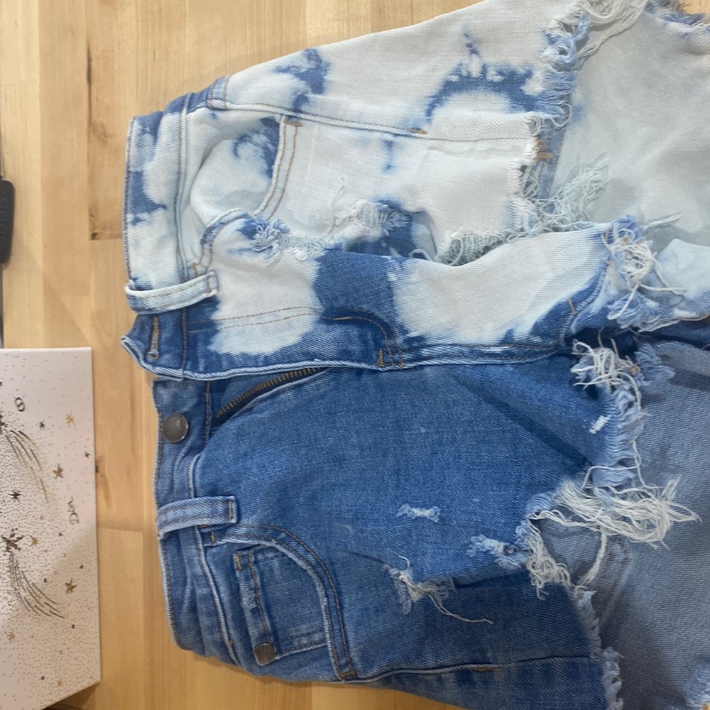 Cute trendy shorts